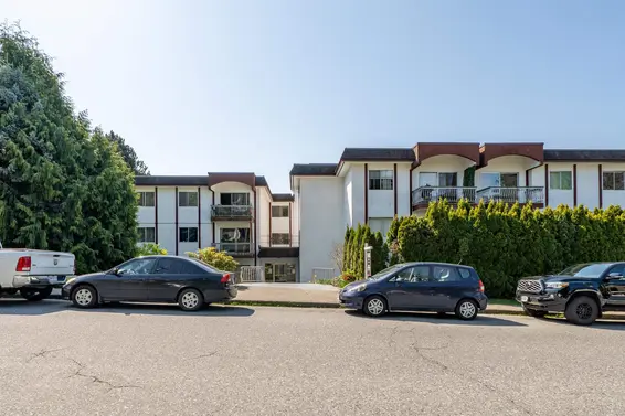113 135 West 21st Street, North Vancouver