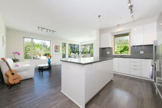 219 2665 Mountain Highway, Vancouver For Sale - image 2