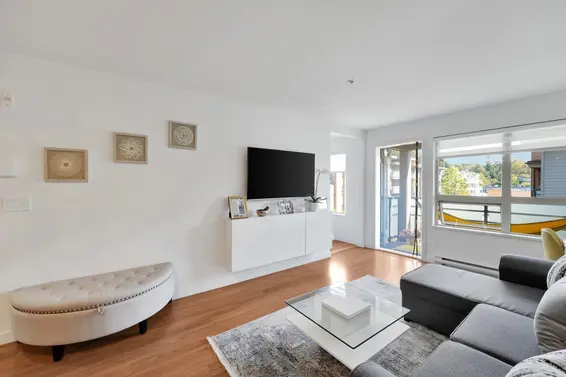 402 1677 Lloyd Avenue, North Vancouver For Sale - image 12
