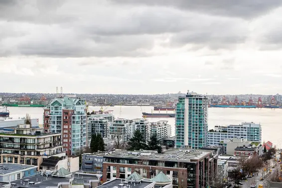 1202 110 West 4th Street, North Vancouver