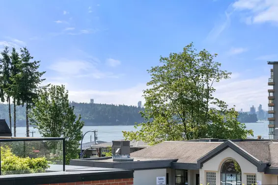 201 2408 Haywood Avenue, West Vancouver For Sale - image 19