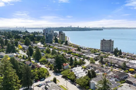 201 2408 Haywood Avenue, West Vancouver For Sale - image 35