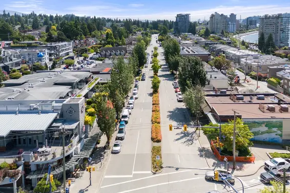 201 2408 Haywood Avenue, West Vancouver For Sale - image 37