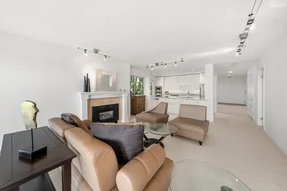 201 2408 Haywood Avenue, West Vancouver For Sale - image 6