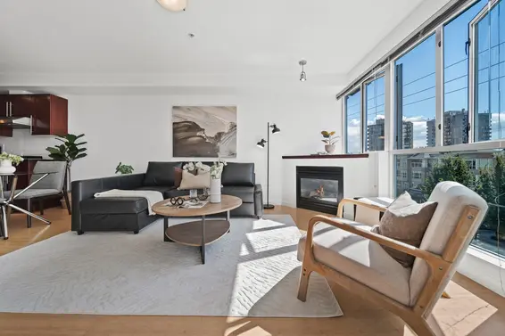 409 122 East 3rd Street, North Vancouver For Sale - image 6