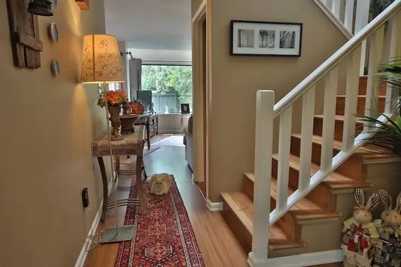 1147 Montroyal Boulevard, North Vancouver For Sale - image 10