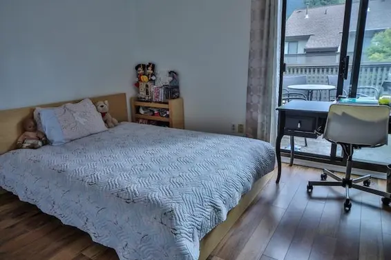 1147 Montroyal Boulevard, North Vancouver For Sale - image 12