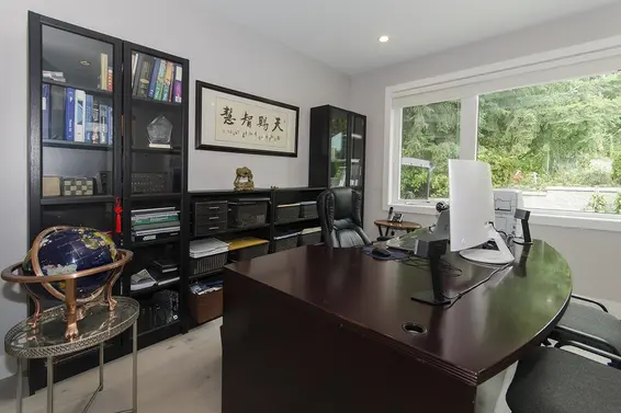 2010 Queens Avenue, West Vancouver For Sale - image 17
