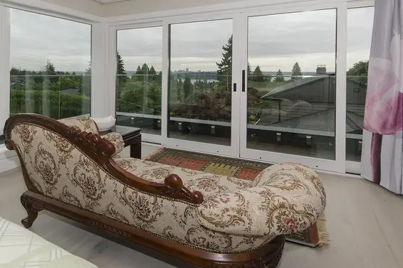 2010 Queens Avenue, West Vancouver For Sale - image 21