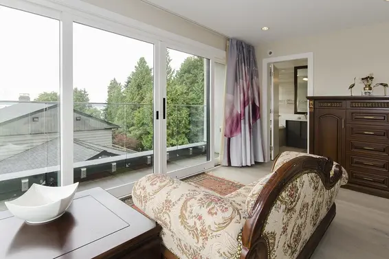 2010 Queens Avenue, West Vancouver For Sale - image 22