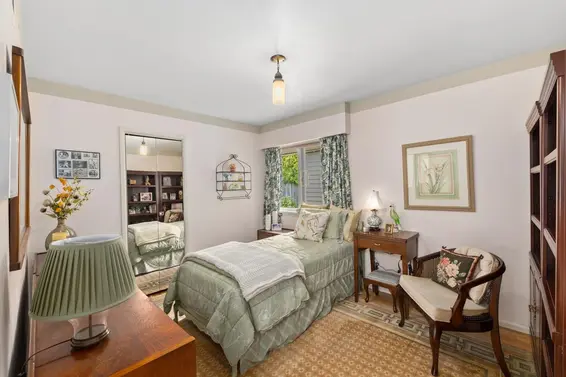 946 Beaumont Drive, North Vancouver For Sale - image 22
