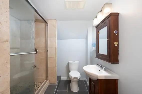 647 Blueridge Avenue, North Vancouver For Sale - image 33