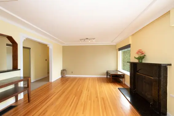 647 Blueridge Avenue, North Vancouver For Sale - image 5