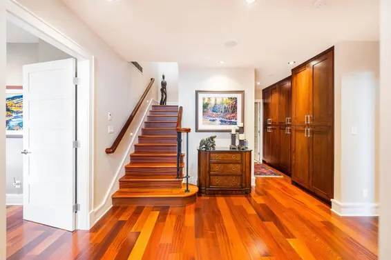 101 2535 Garden Court, West Vancouver For Sale - image 25