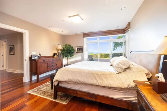 101 2535 Garden Court, West Vancouver For Sale - image 28