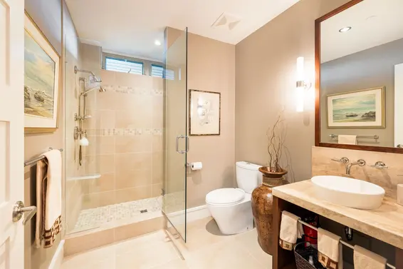 101 2535 Garden Court, West Vancouver For Sale - image 31