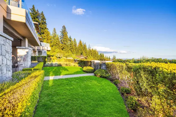 101 2535 Garden Court, West Vancouver For Sale - image 34