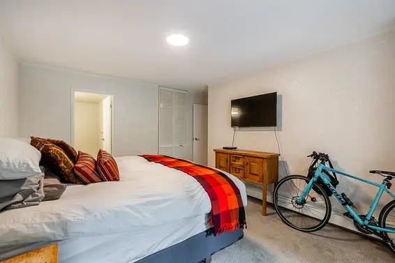 201 1385 Draycott Road, North Vancouver For Sale - image 19