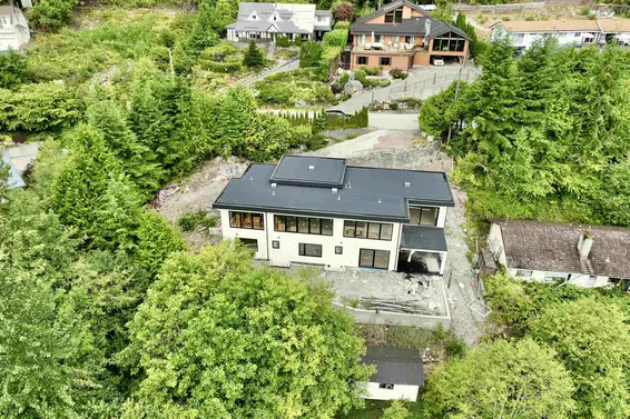 567 Ballantree Road, West Vancouver