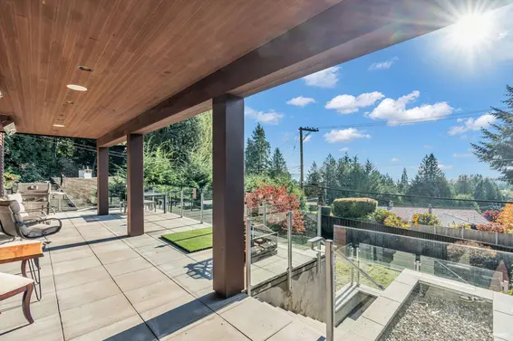 4742 Caulfeild Drive, West Vancouver For Sale - image 3