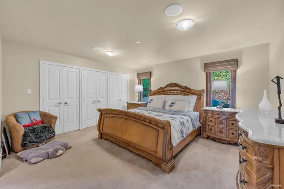 4742 Caulfeild Drive, West Vancouver For Sale - image 31