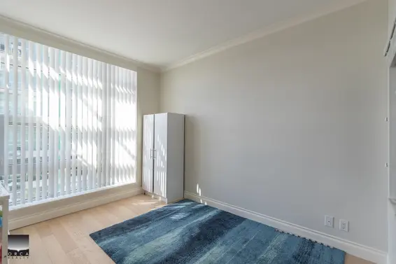 401 199 Victory Ship Way, North Vancouver For Sale - image 14
