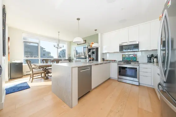 1404 120 West 16th Street, North Vancouver For Sale - image 3