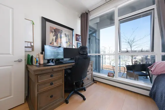 1404 120 West 16th Street, North Vancouver For Sale - image 9