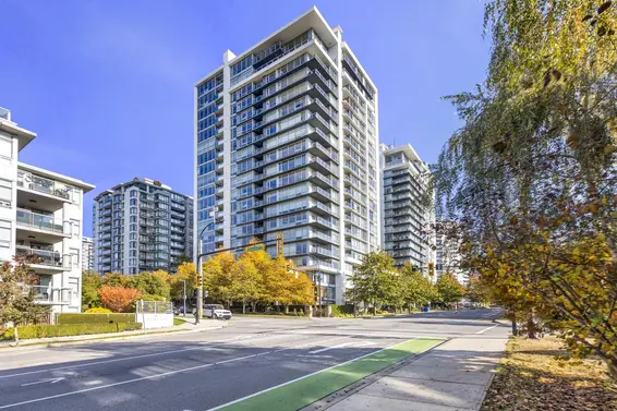 403 1320 Chesterfield Avenue, North Vancouver For Sale - image 30