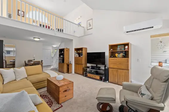 824 Roche Point Drive, North Vancouver For Sale - image 4