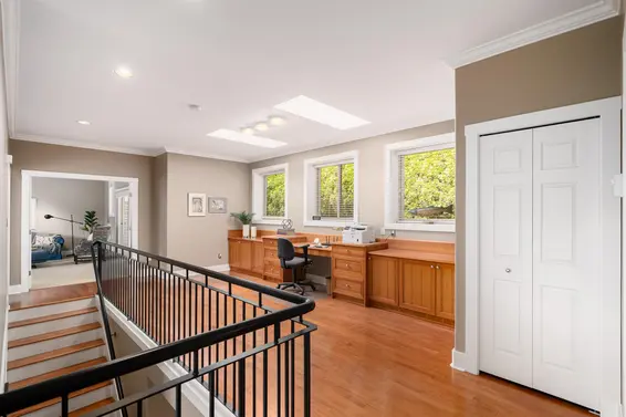 5780 Cranley Drive, West Vancouver For Sale - image 18