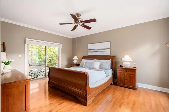 5780 Cranley Drive, West Vancouver For Sale - image 19