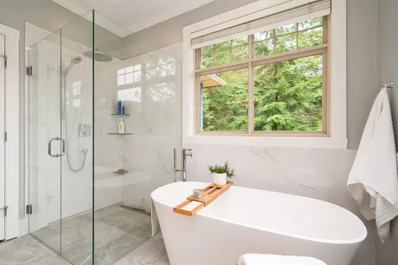 5780 Cranley Drive, West Vancouver For Sale - image 22
