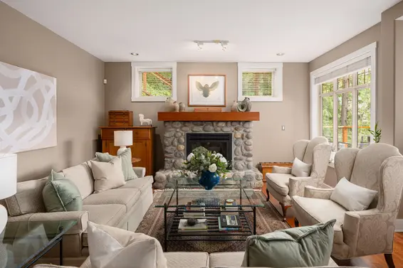 5780 Cranley Drive, West Vancouver For Sale - image 4