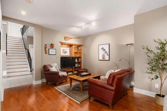 5780 Cranley Drive, West Vancouver For Sale - image 8