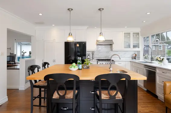 445 West 26th Street, North Vancouver For Sale - image 13