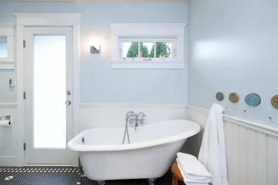 445 West 26th Street, North Vancouver For Sale - image 19