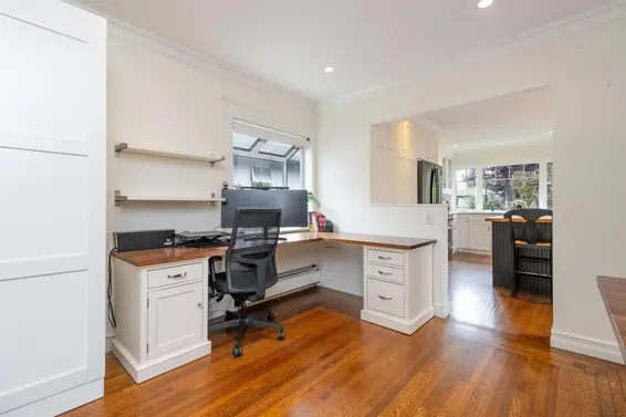 445 West 26th Street, North Vancouver For Sale - image 6