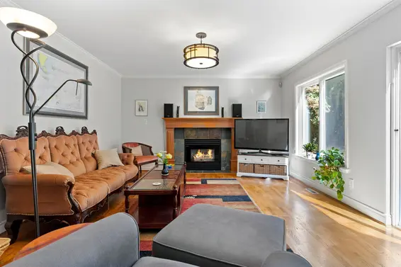3373 Huntleigh Court, North Vancouver For Sale - image 13