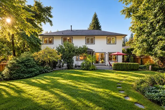 3373 Huntleigh Court, North Vancouver For Sale - image 17