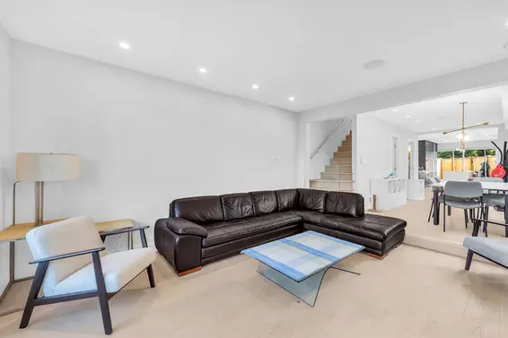 265 East Keith Road, North Vancouver For Sale - image 12