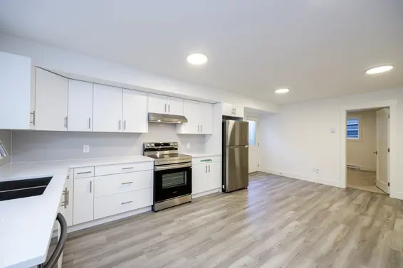 1028 Calverhall Street, North Vancouver For Sale - image 30