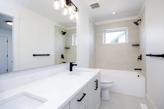 1028 Calverhall Street, North Vancouver For Sale - image 36