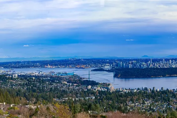 2420 Halston Court, West Vancouver For Sale - image 2