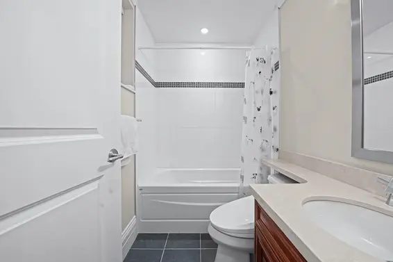 2420 Halston Court, West Vancouver For Sale - image 31