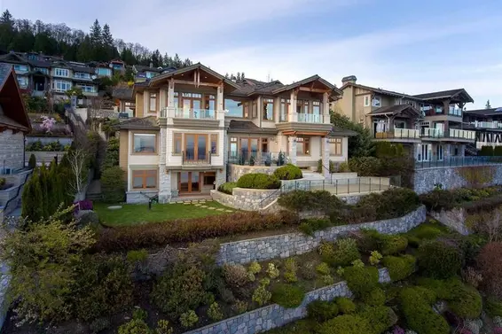 2420 Halston Court, West Vancouver For Sale - image 4