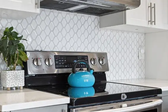 302 146 East 18th Street, North Vancouver For Sale - image 12