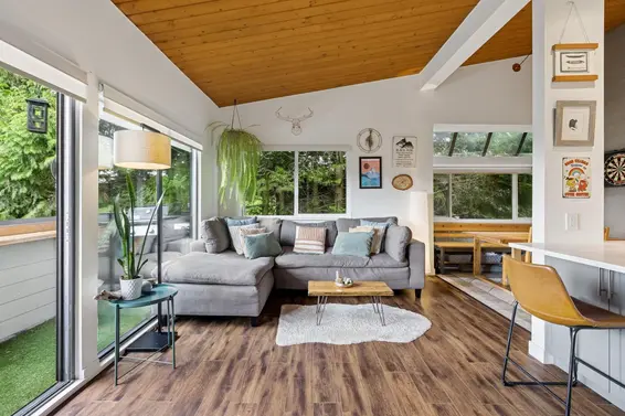 302 146 East 18th Street, North Vancouver For Sale - image 4