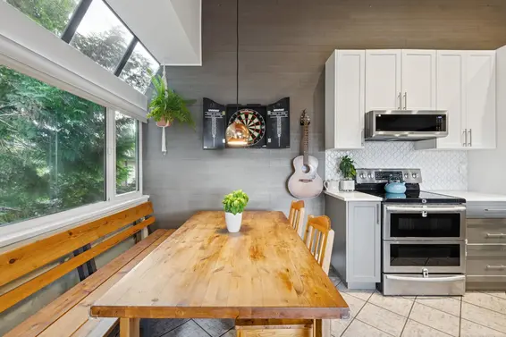 302 146 East 18th Street, North Vancouver For Sale - image 7