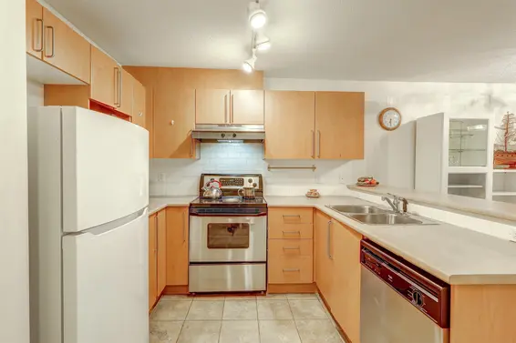 208 1150 East 29th Street, North Vancouver For Sale - image 13